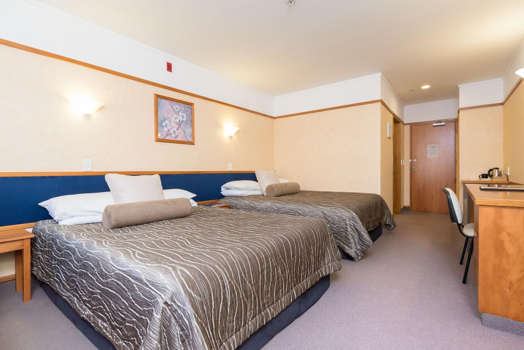 Distinction Hamilton Hotel & Conference Centre Esterno foto